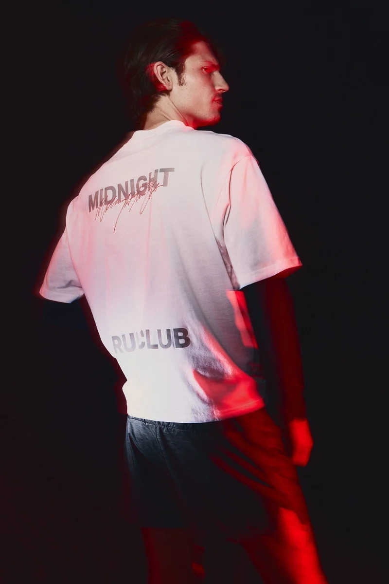 H&M Boxy-style sports T-shirt with DryMove™